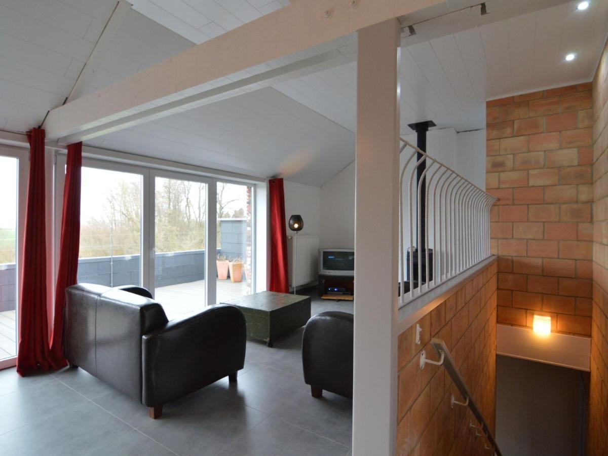 Cottage In Clavier Station With Infrared Sauna Modave Eksteriør billede